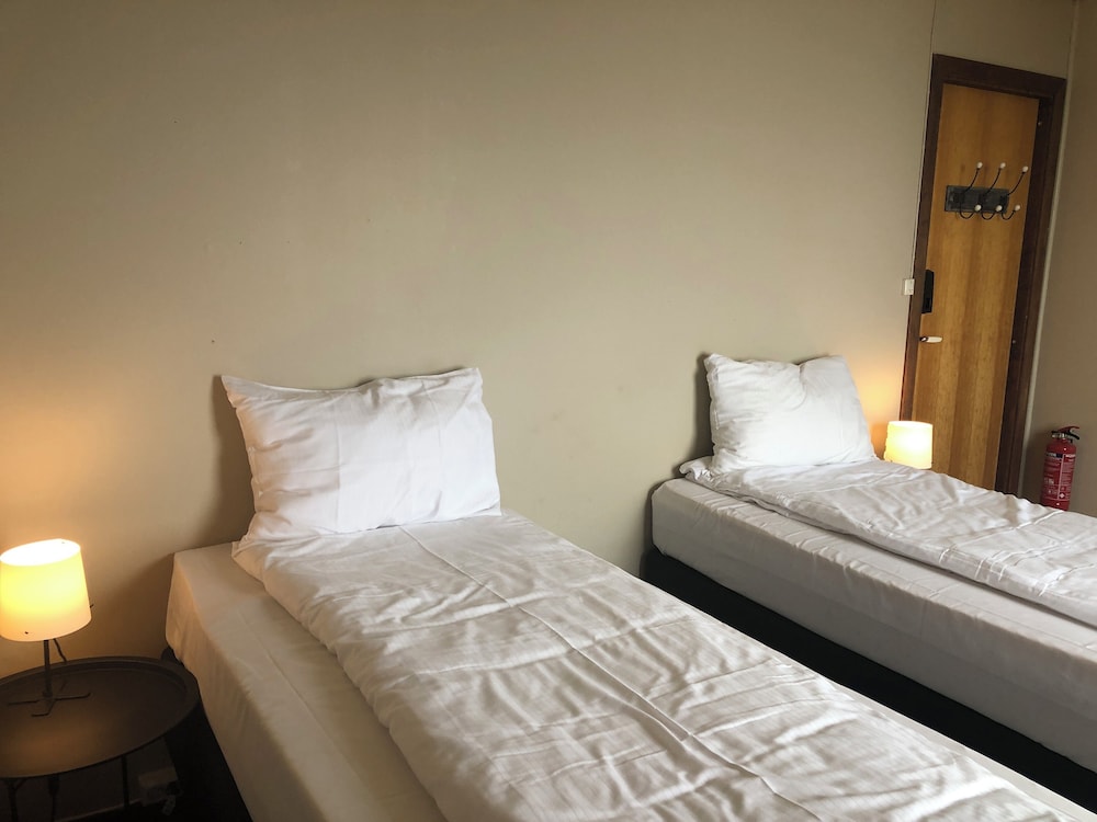 SUITE ROOM WITH LAKE VIEW photo 2