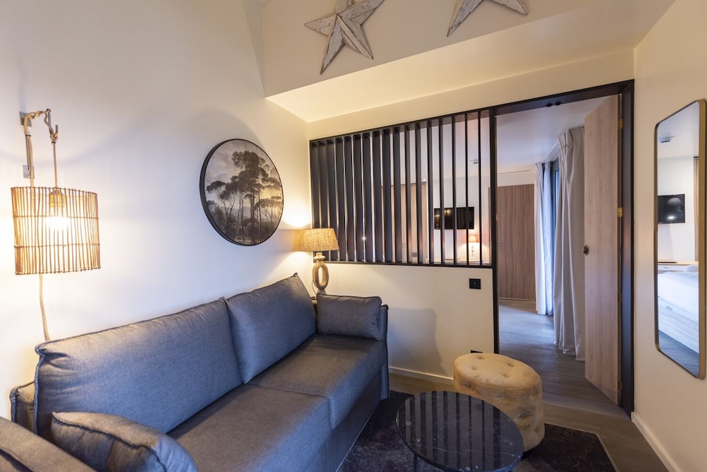 Family Quadruple Room (Ambroisie) - Photo 3