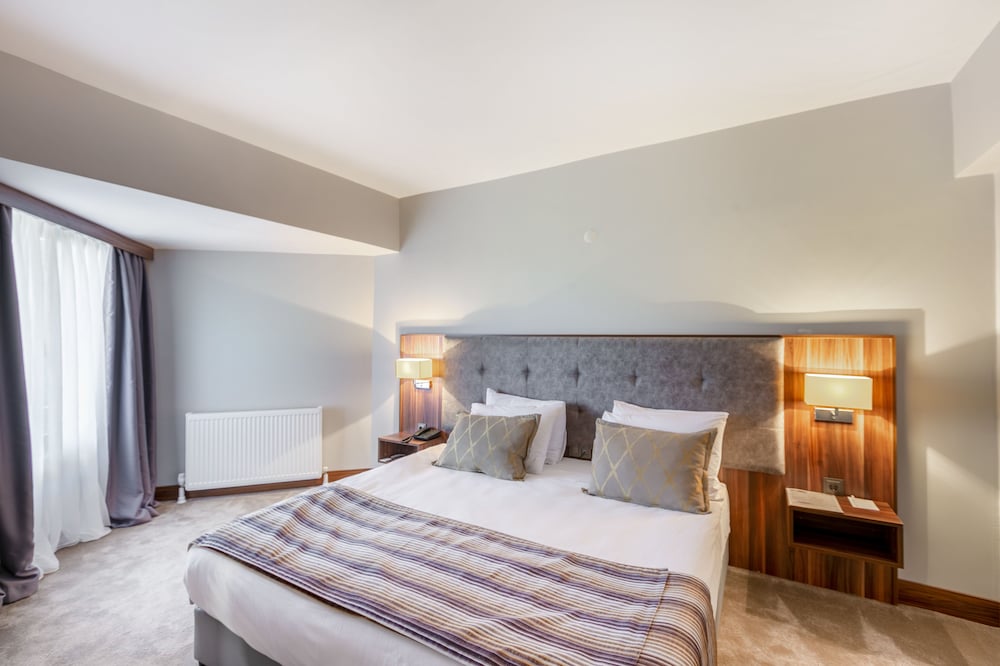 Suite, Mountain View