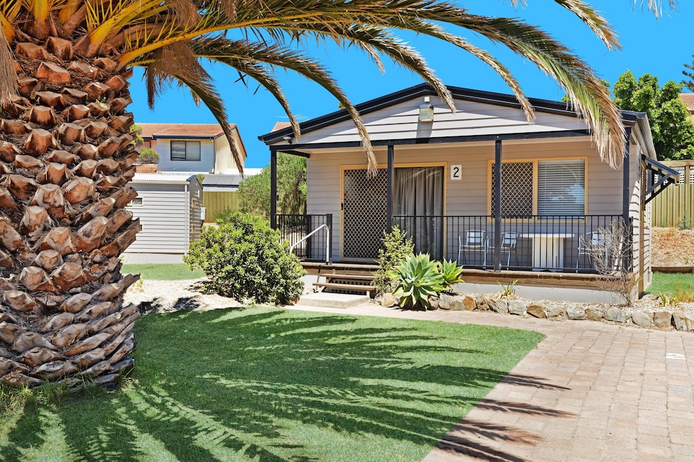 Palm Villa photo 1
