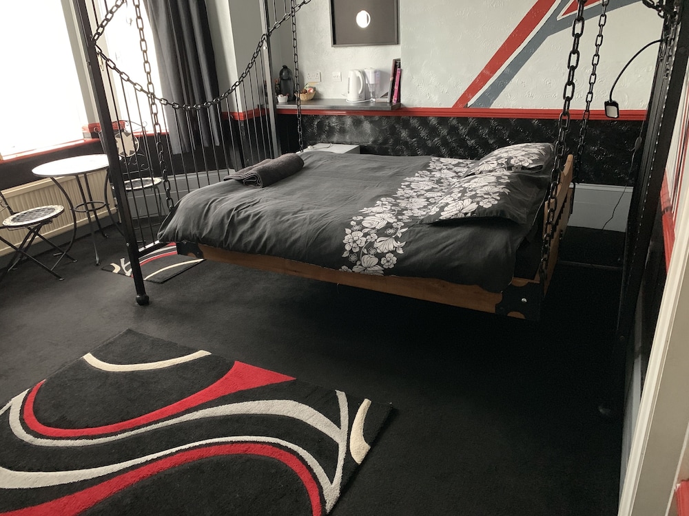 Double Room, 1 King Bed (Ankh) photo 2