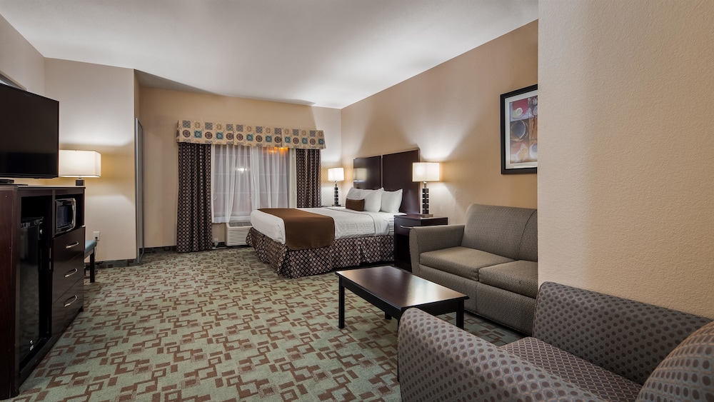 Suite, 1 King Bed with Sofa bed, Accessible, Non Smoking (with Sofabed) - Photo 1