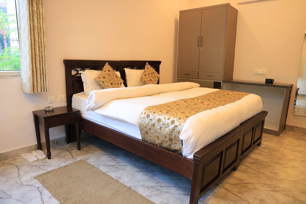 Executive Room - Photo 4
