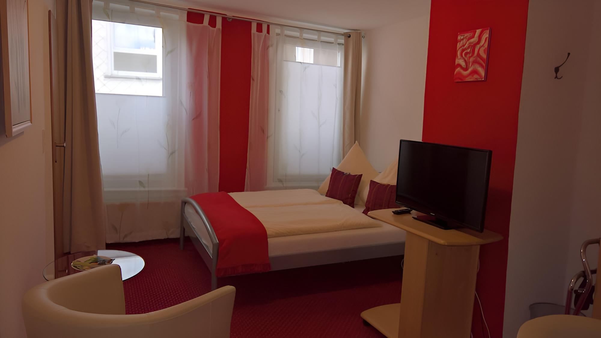 Single Room photo 1