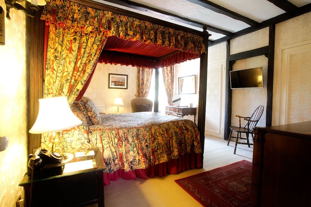 Double Room (Four Poster) - Photo 7