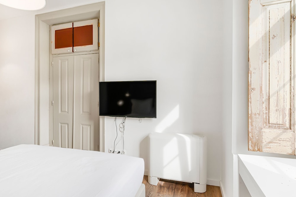 The Indy House | 403 by LovelyStay photo 3