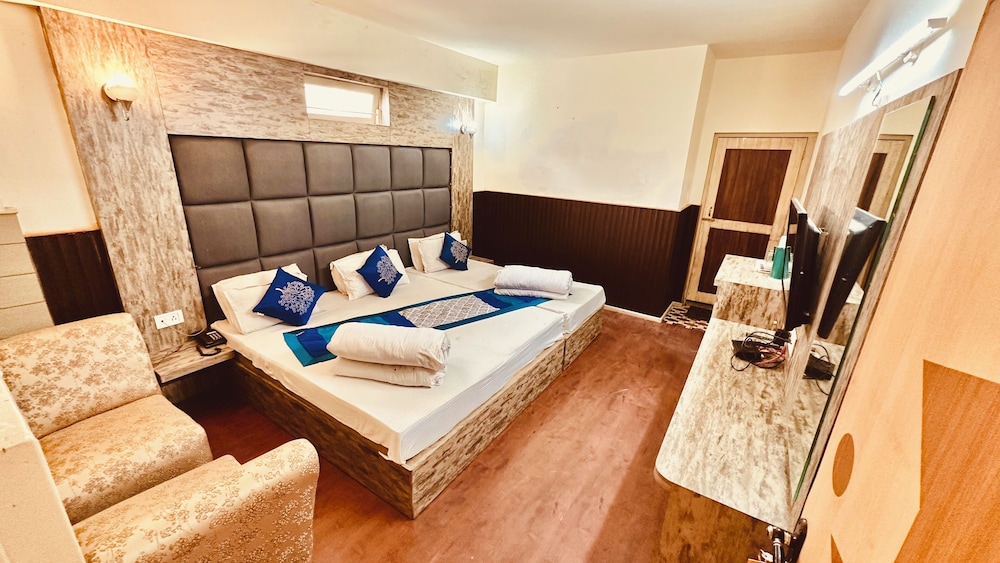 Deluxe Triple Room, Balcony