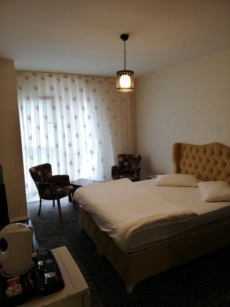 Deluxe Apartment photo 2