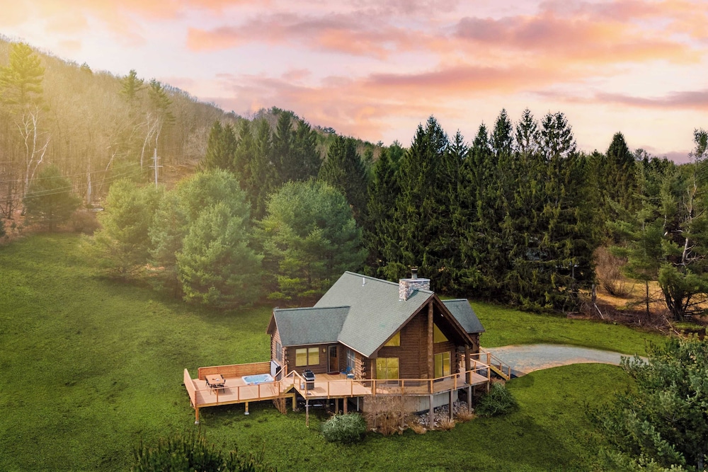 House (4 Bedrooms)