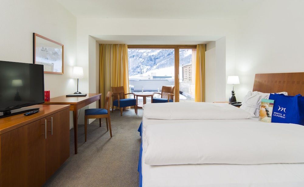 Superior Double Room, 2 Twin Beds, Balcony photo 1