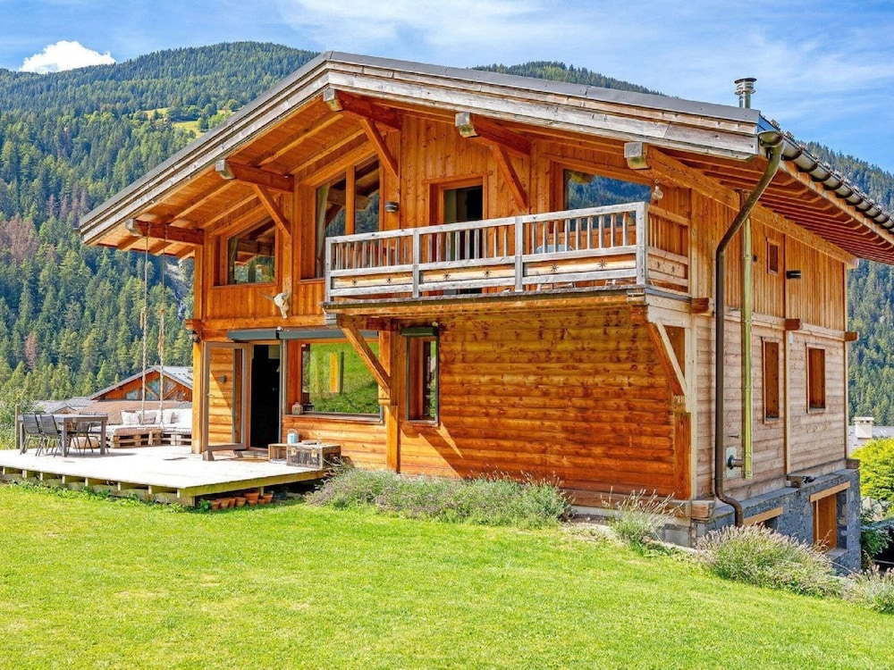 Chalet photo 1
