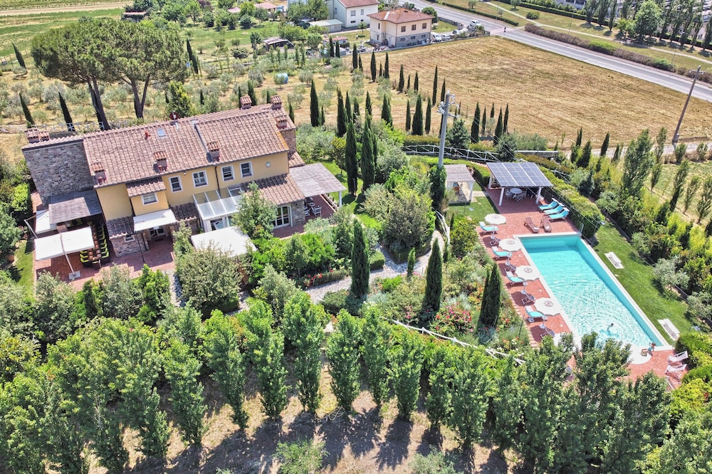Villa, Multiple Bedrooms, Accessible, Smoking photo 1