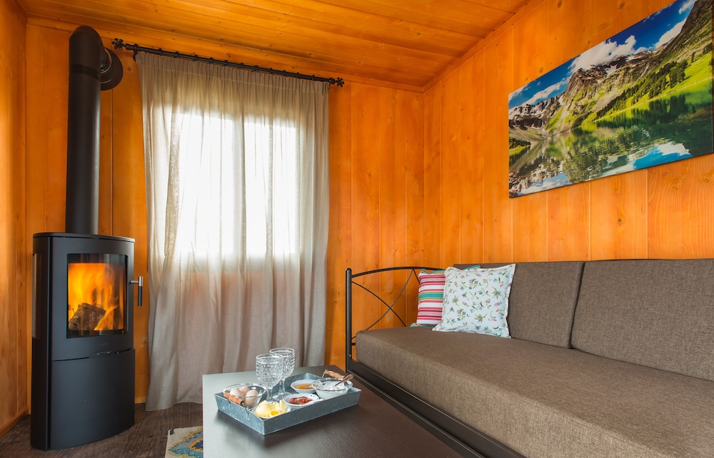 Deluxe Bungalow, Mountain View photo 1