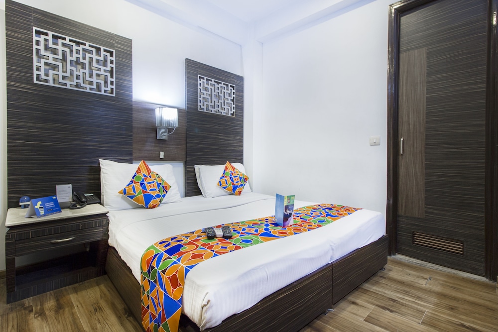 Deluxe Room - Photo 8