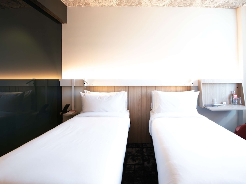 Standard Room, 1 Double Bed - Photo 8