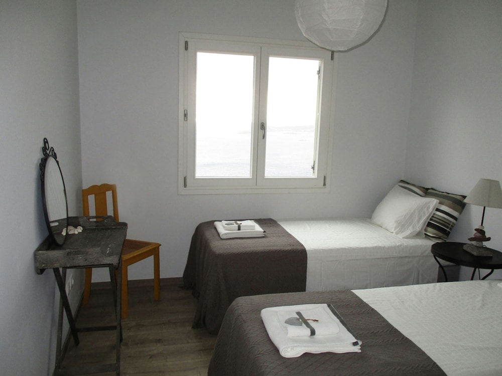 Villa photo 2