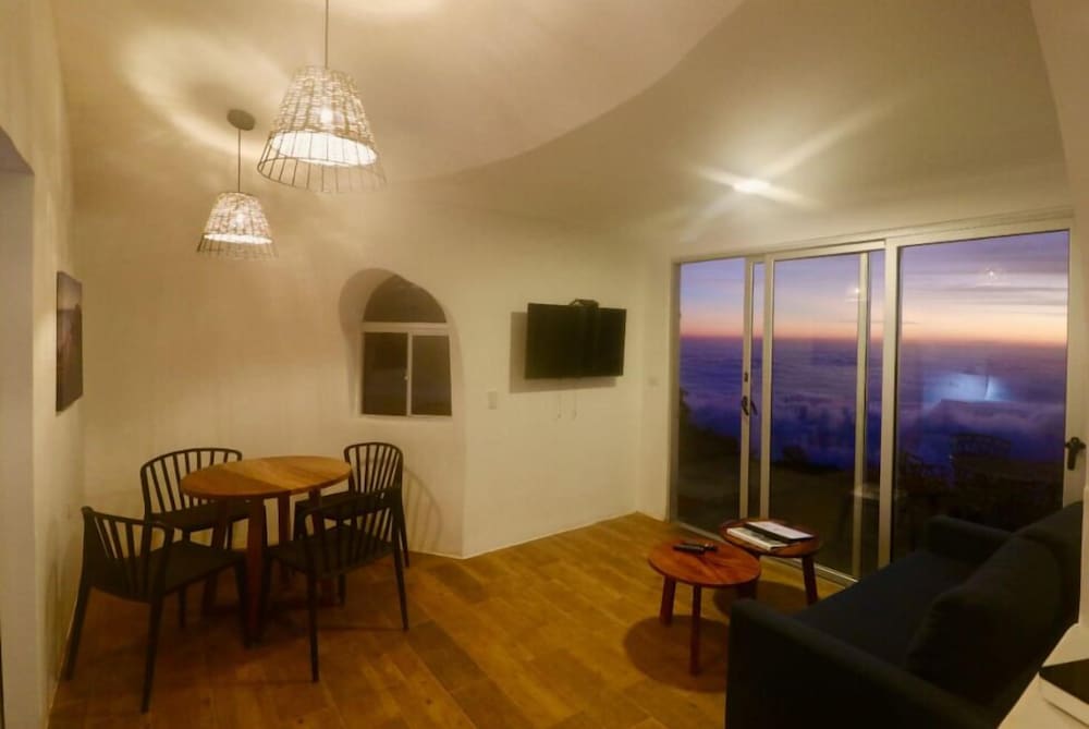 Comfort Studio Suite, Multiple Beds, Garden View (Igloo Suite 6) photo 3