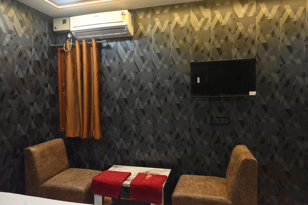 Suite - Photo 2