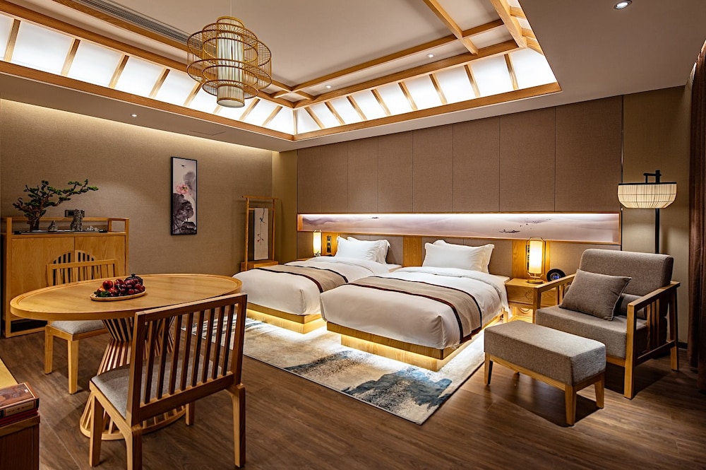 Family Suite, City View photo 2