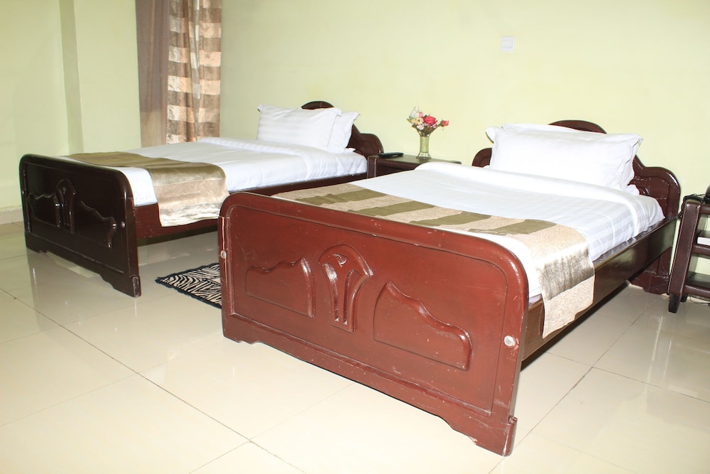 Standard Twin Room, Multiple Beds photo 1