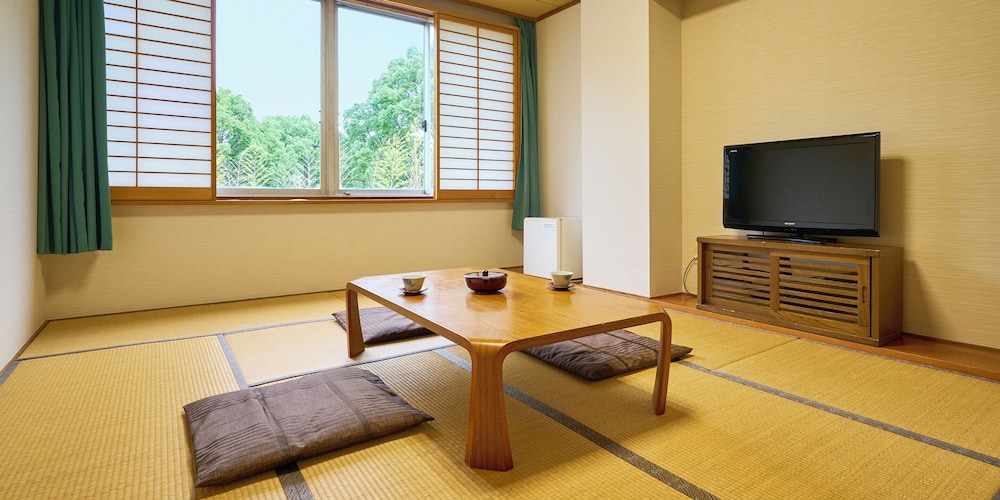 Standard Japanese Style Room photo 1