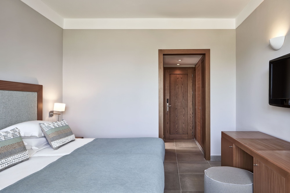 Double Room Garden View | Resort Area - Photo 3