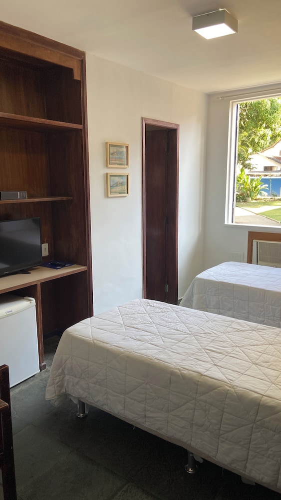 Standard Twin Room photo 2