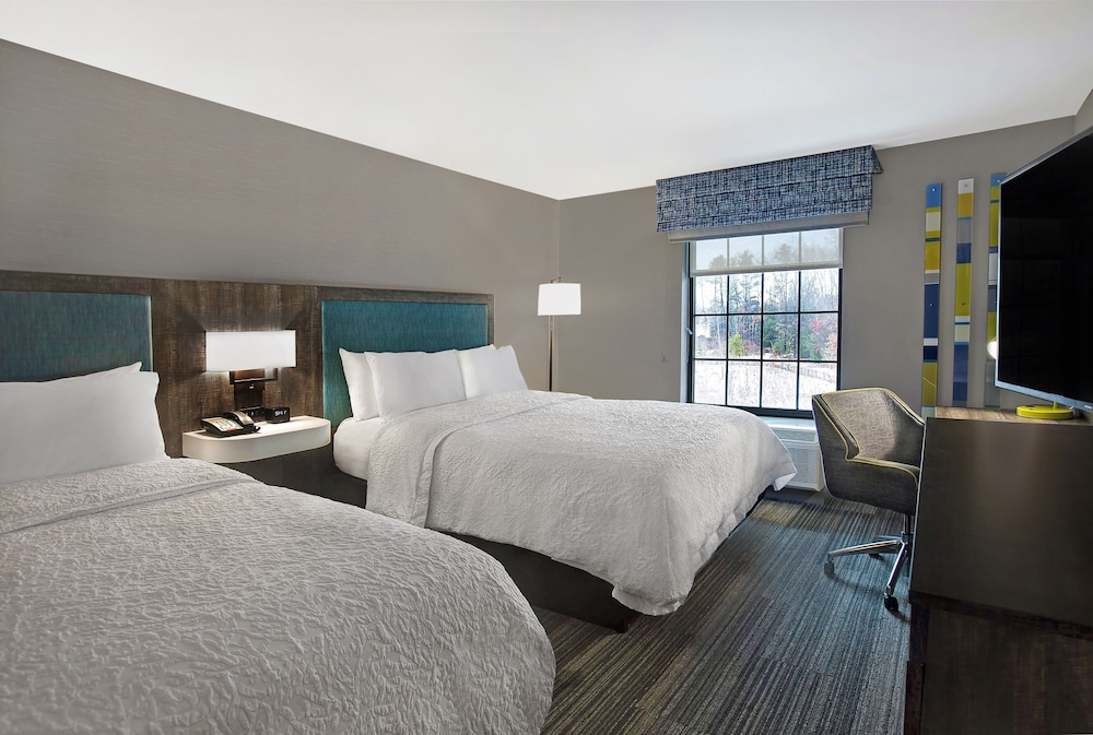 Room, 2 Queen Beds, Refrigerator - Photo 2