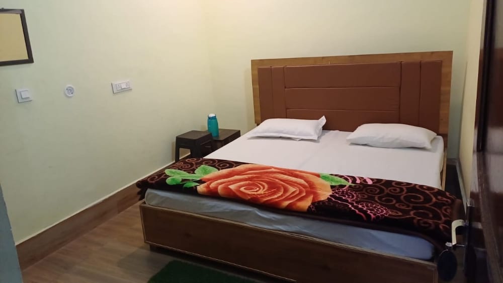 Standard Double Room, City View photo 1