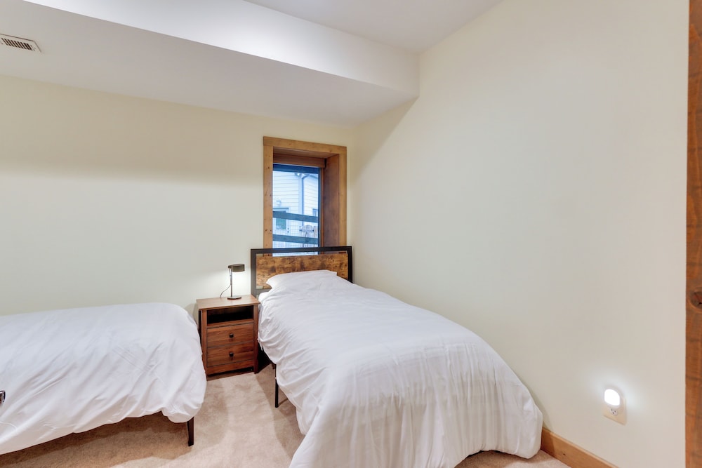 House (4 Bedrooms) photo 1