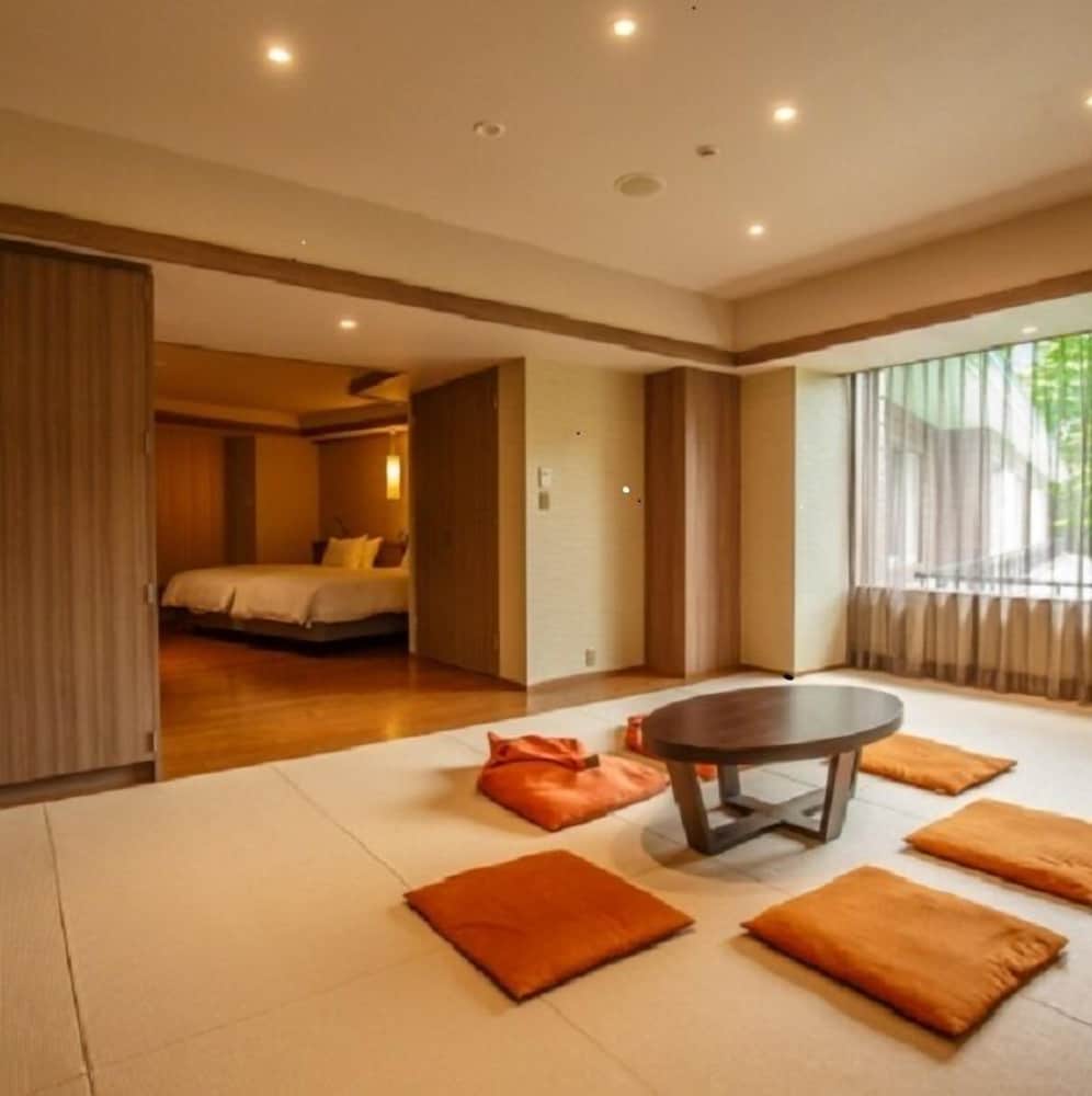 Main Building,Standard Japanese Western Room (67sqm), Non-Smoking