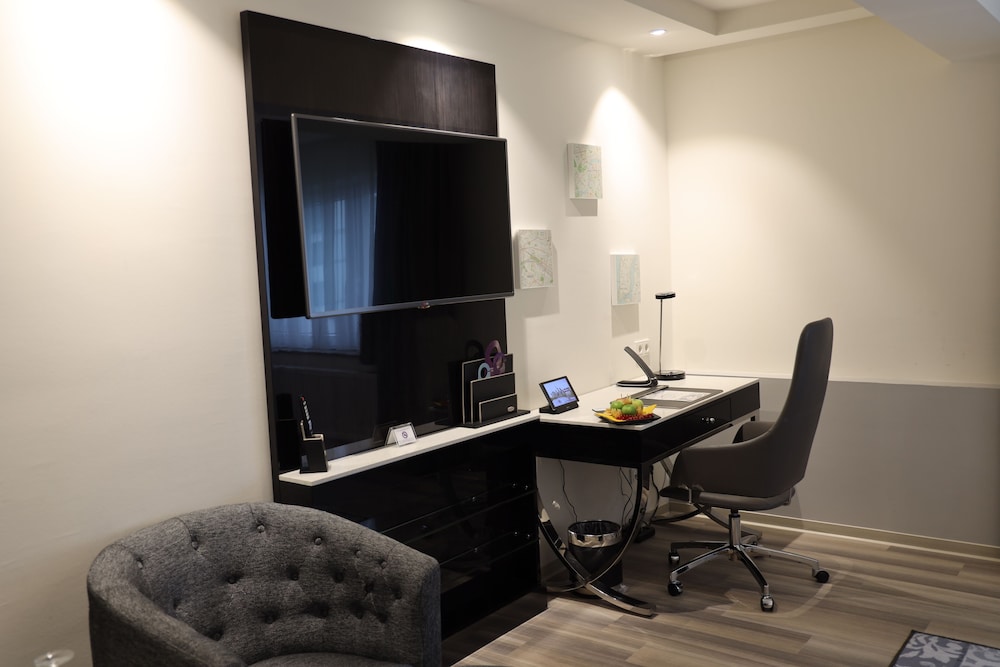 Privilege, Twin Room, Multiple Beds - Photo 5