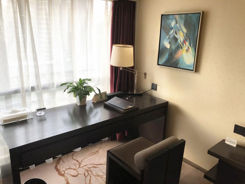 Deluxe Twin Room photo 2