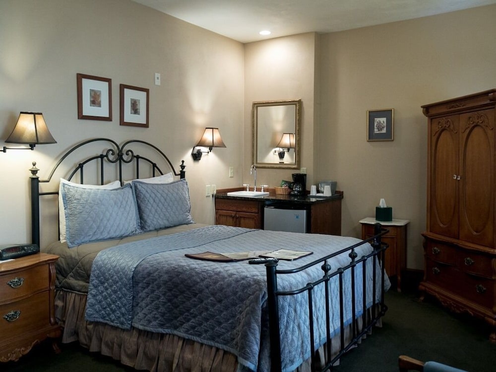 Standard Double Room, Ensuite (18)