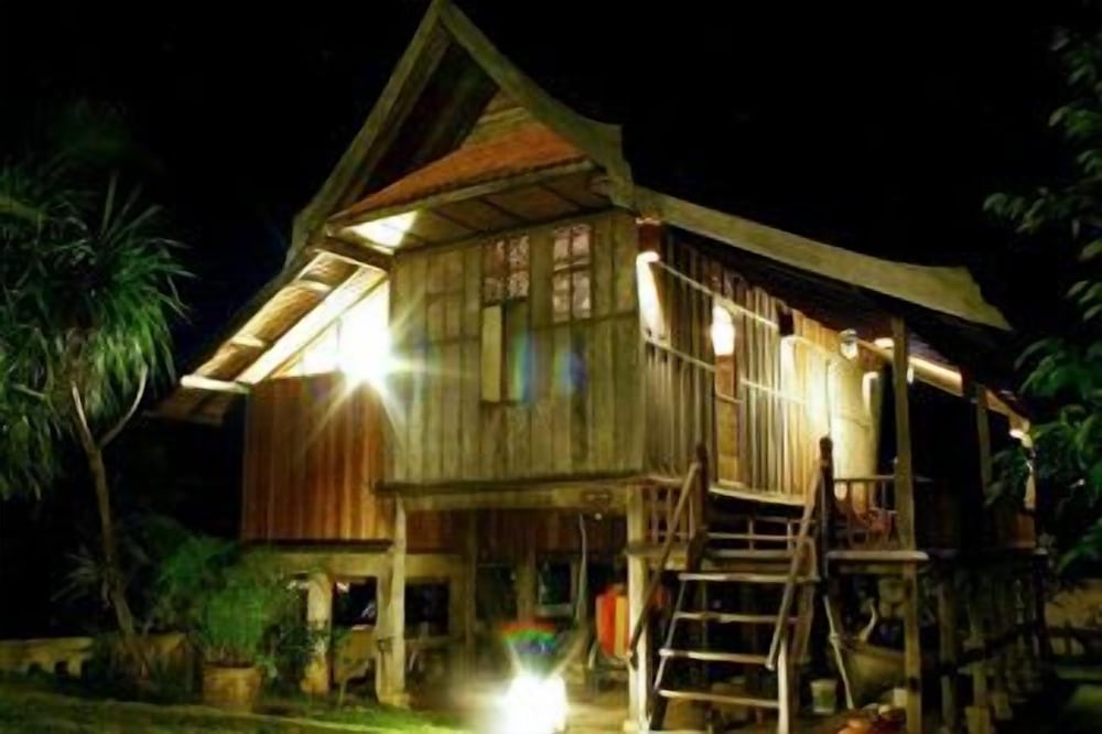 Deluxe Villa photo 2