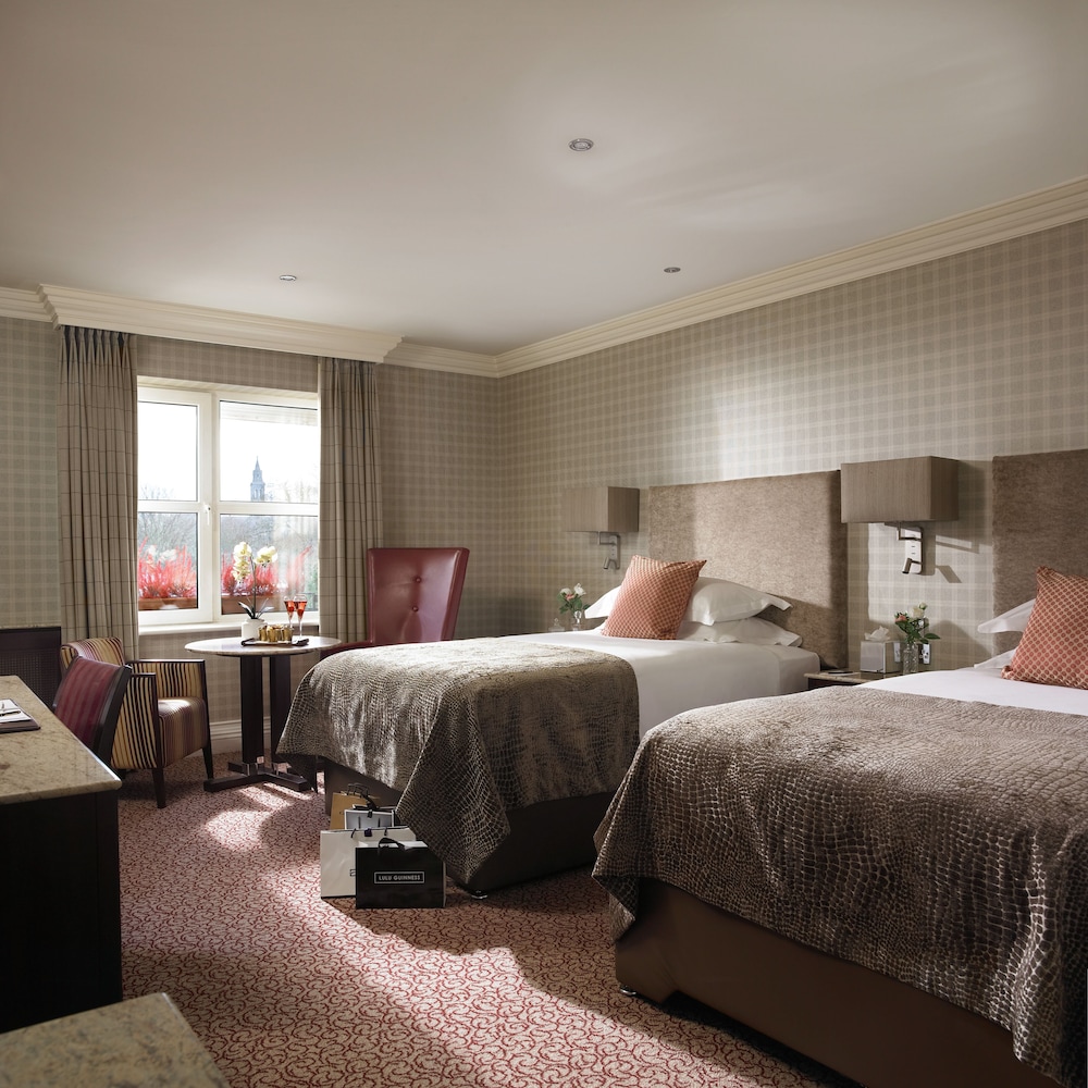 Classic Twin Room (Guest Room)