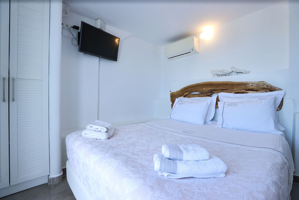 Standard Room with Sea View photo 2
