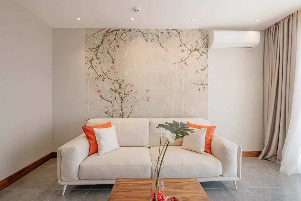 Deluxe Suite (Duplex) - Photo 11