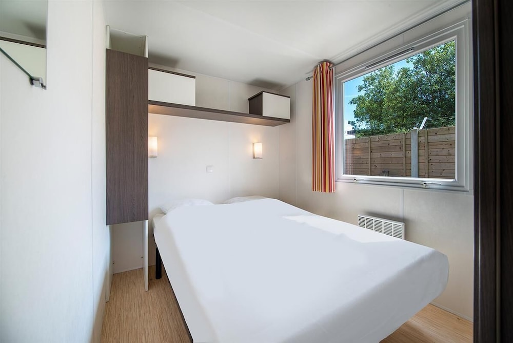 Mobile Home (5 People) photo 1