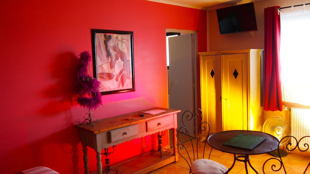 Premium Double or Twin Room photo 3