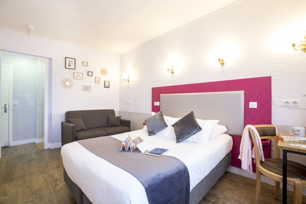 Family Triple Room