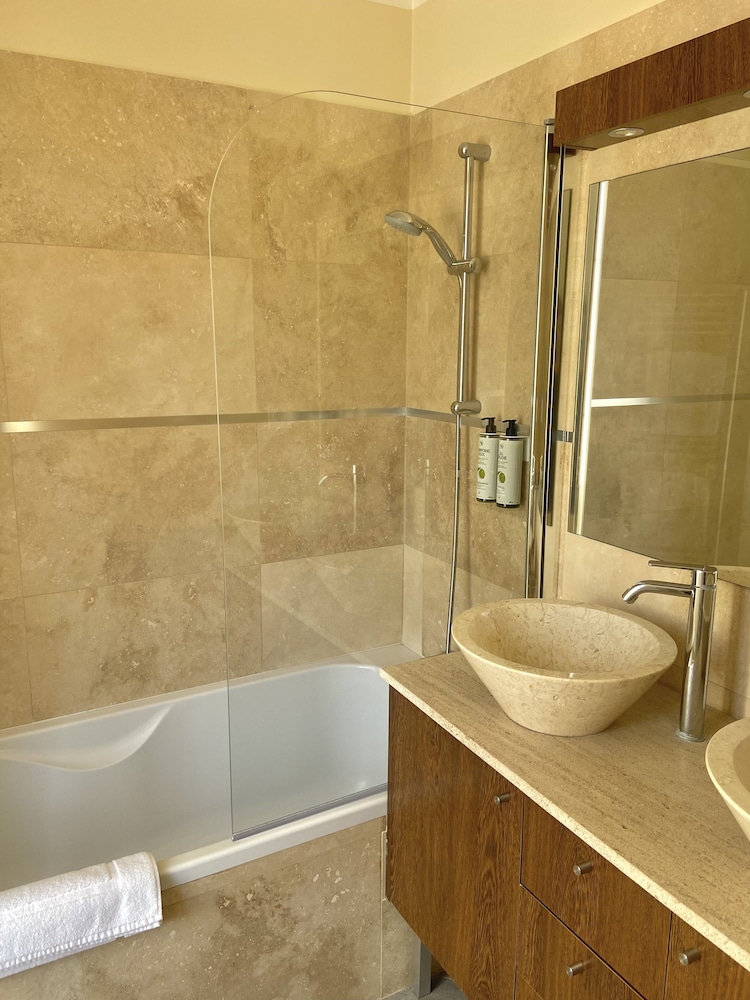 Classic Room - Photo 41