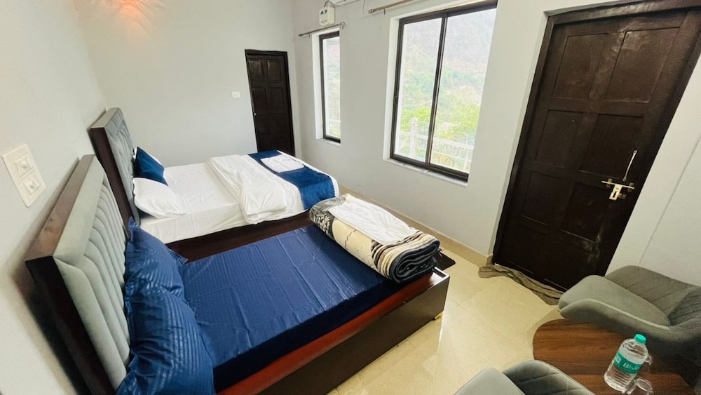 Deluxe Triple Room photo 1