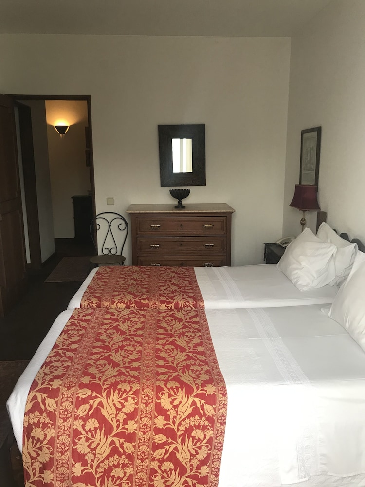 Basic Suite, City View