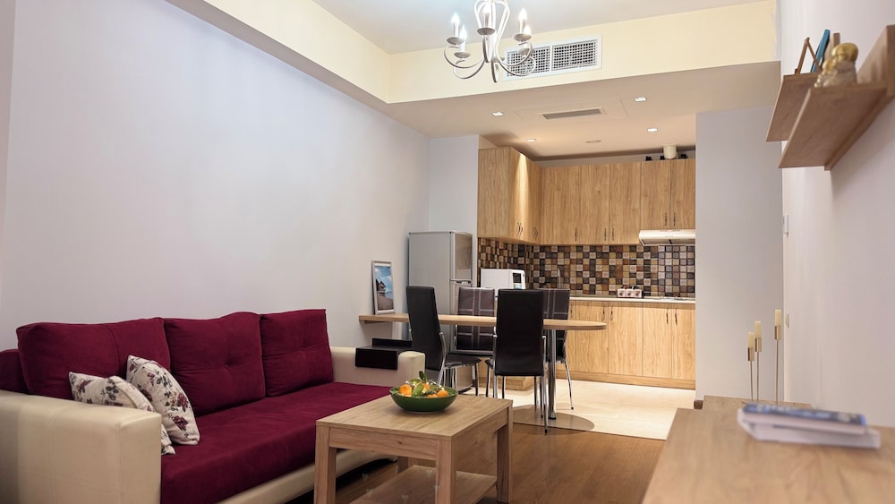 Comfort Apartment, 1 Bedroom, Balcony, Courtyard View