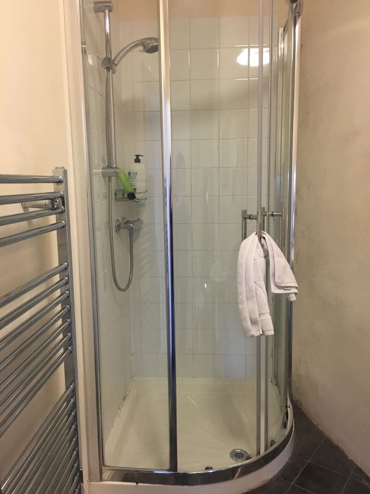 Superior Double Room, Ensuite photo 2