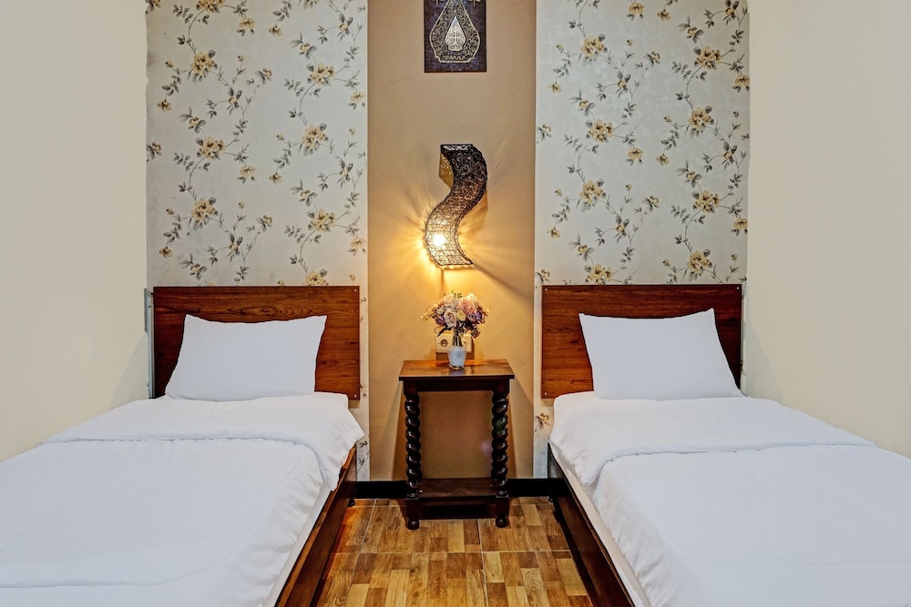 Deluxe Twin Room photo 1