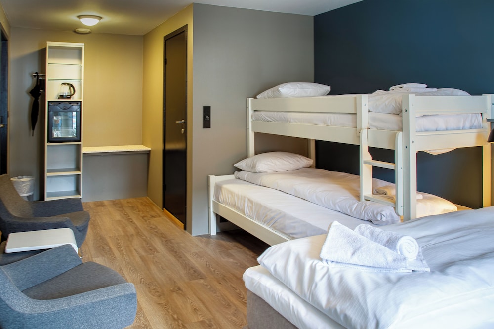 Family Quadruple Room photo 3