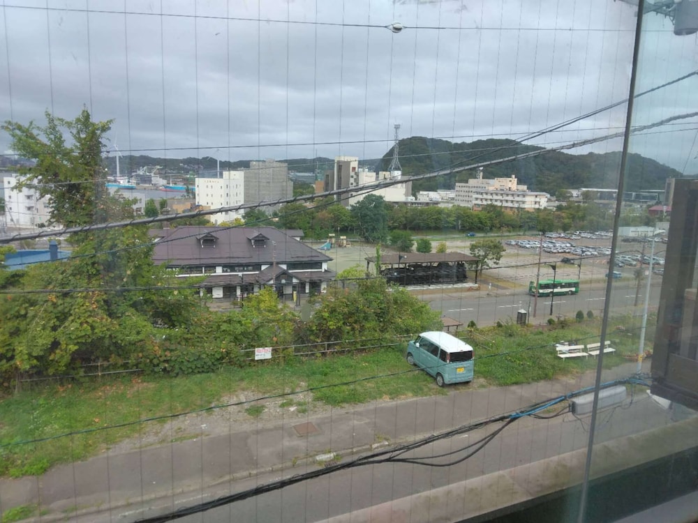 Shared Dormitory, Lanai, Hill View photo 3