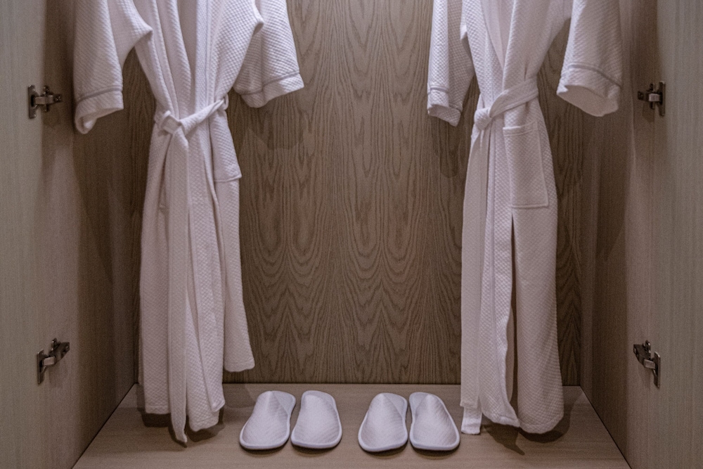 Resort View Junior Suite King